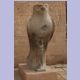Falkenstatue am Eingang des Horus-Tempels