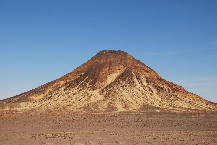 Berg in der Schwarzen Wüste