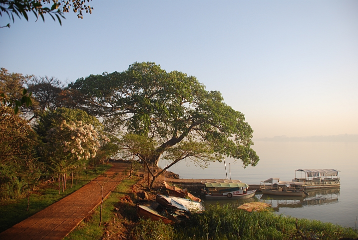 Seepromenade morgens in Bahir Dar