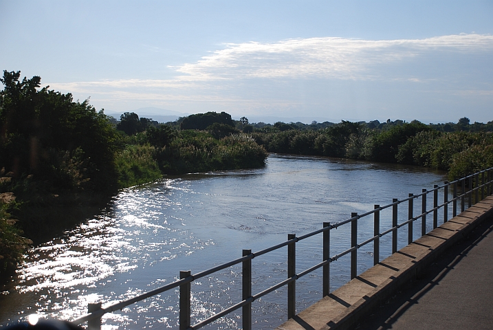 Wenig nördlich von Karonga überqueren wir den North Rukuru Fluss