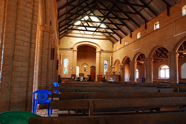 In der Missionskirche von Ekwendeni