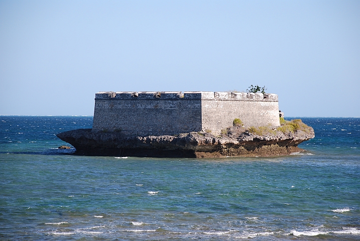Insel und Fort São Laurenço vor der Ilha de Moçambique