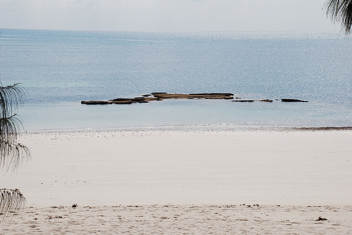 Diese bei Flut überspülten Felsen erkunden wir mit Maske und Schnorchel