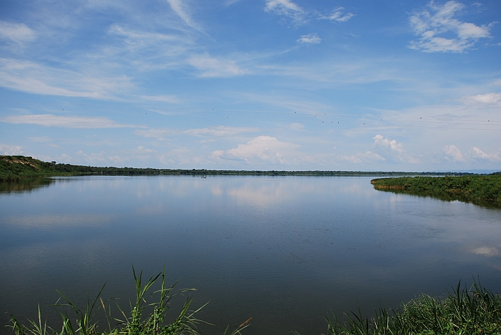 Der Kazinga Channel bei Katunguru im westlichen Rift Valley