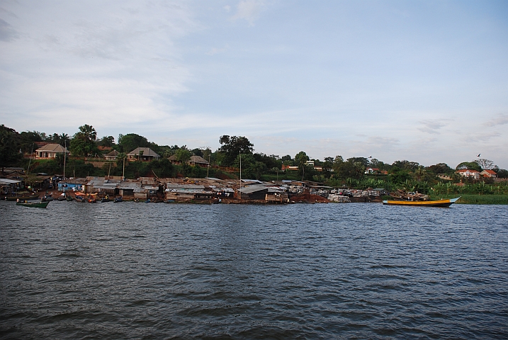 Fischerquartier in Jinja oberhalb der Nilquelle 