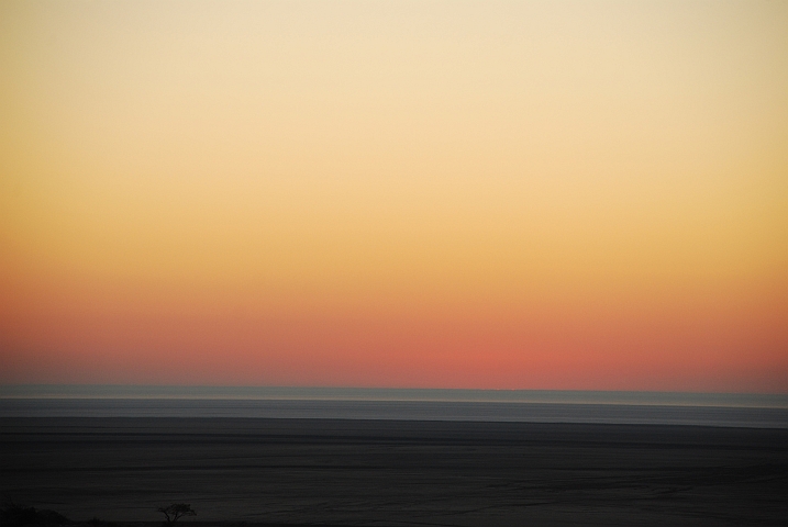 Morgenstimmung über der Sowa Pan bei Kubu Island
