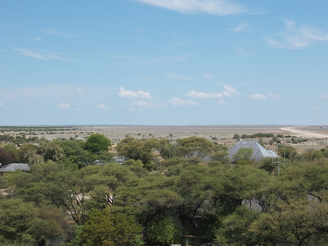 Aussicht vom Turm in Okaukuejo
