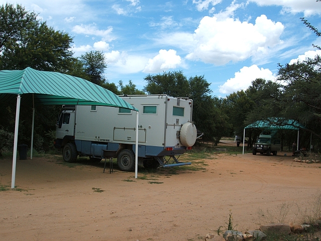 Nicht mehr ganz so romantisch: Obelix in der Arebbusch Travellodge