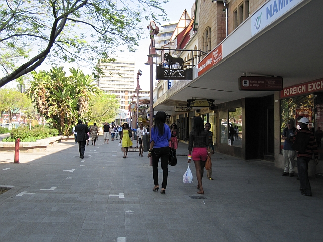 Im Stadtzentrum an der Independence Avenue
