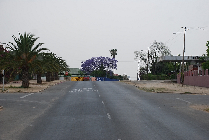 Strasse eingangs Outjo
