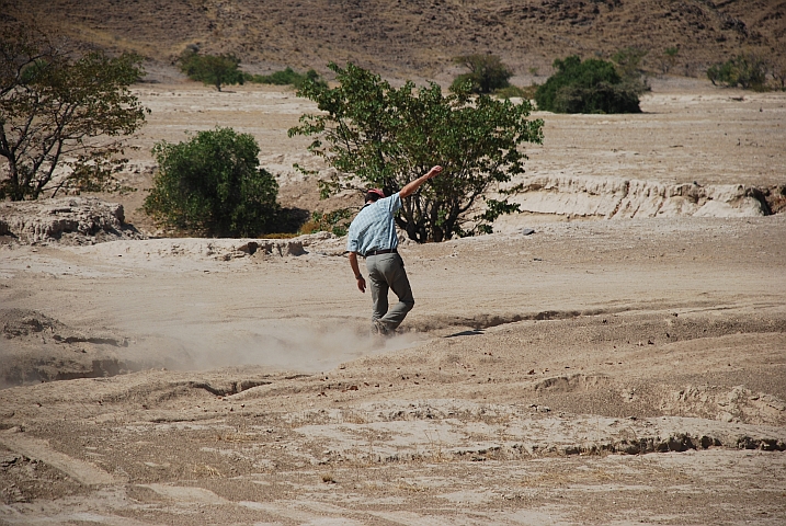 Fast wie im Neuschnee: Thomas im pudrigen Sand