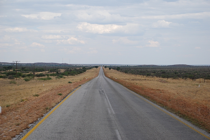 Nach zwei Stunden Fahrt hat sich zumindest die Strassenmarkierung stark verändert