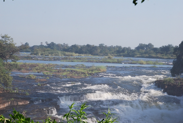 Der Sambesi unmittelbar oberhalb des Devil’s Cataract