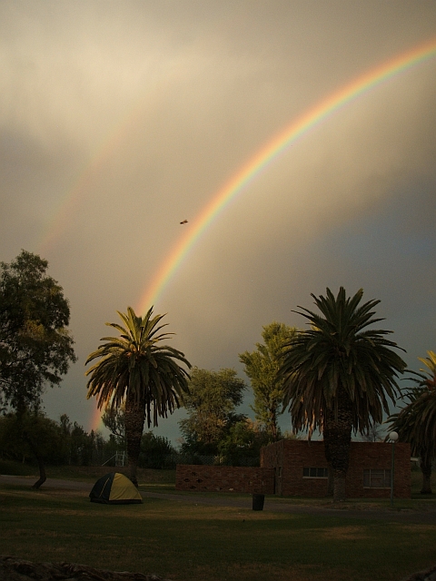 Regenbogen über Upington