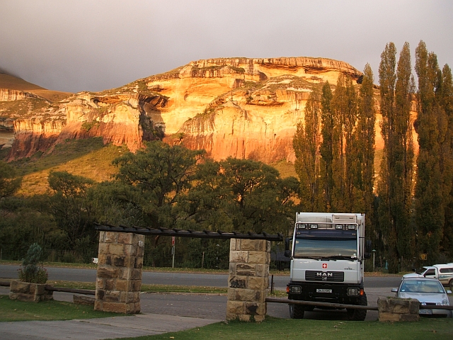 Obelix im Golden Gate Highlands Nationalpark beim Glen Reenen Restcamp
