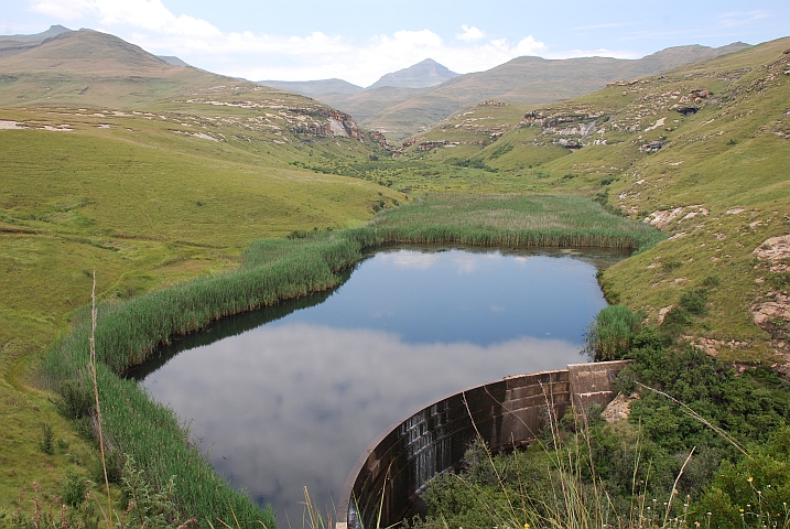 Langtoon Dam im Golden Gate Nationalpark
