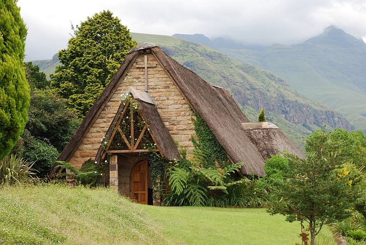 Hochzeitskapelle des Cathedral Peak Hotels
