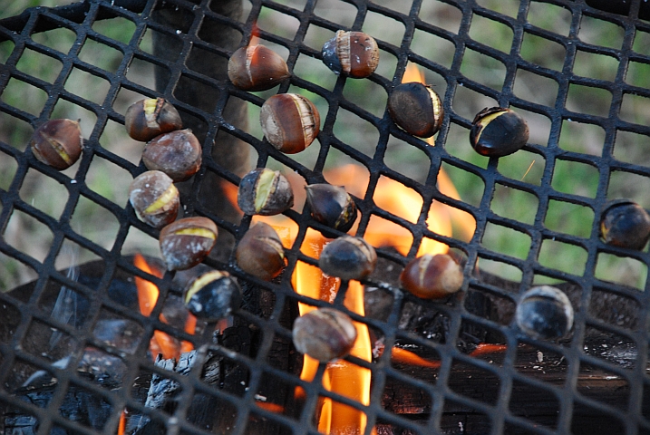 Heissi Marroni auf dem Grill