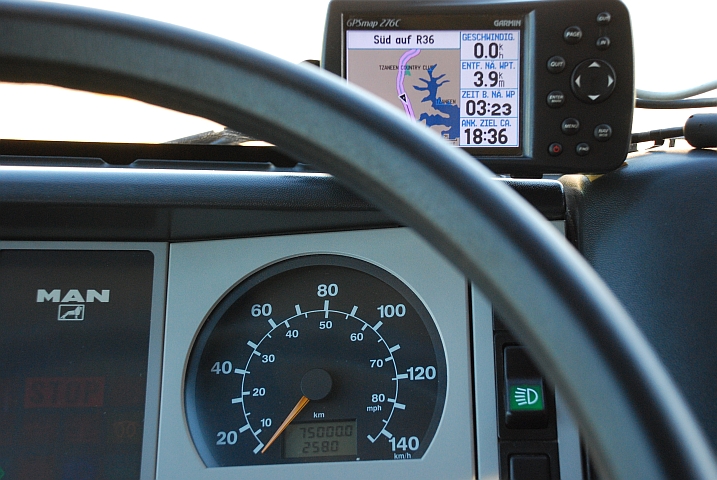 Obelix absolviert seinen fünfundsiebzigtausendsten Kilometer in der Nähe von Tzaneen