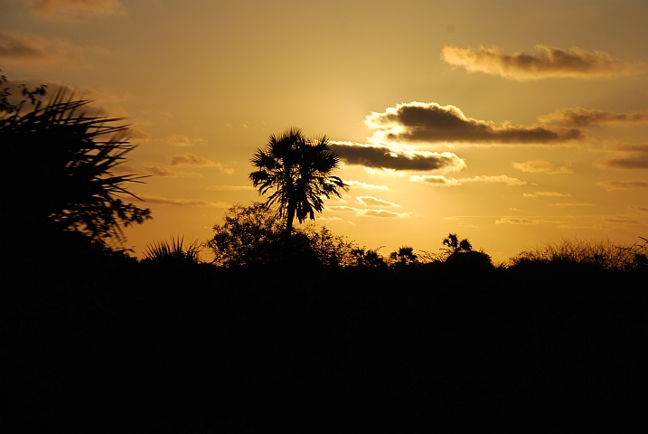 Abendsitmmung zwischen Cabo Ledo und Porto Amboim