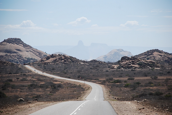 Zwischen Namibe und Lubango