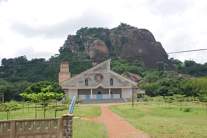 Kirche in Dassa-Zouma