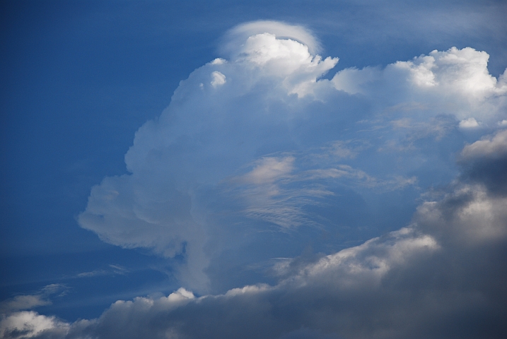 Cumulunimbus über Oyem im Norden von Gabun