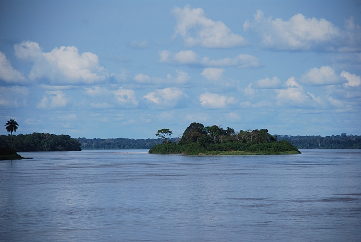 Der Ogooué-Fluss bei Lambaréné
