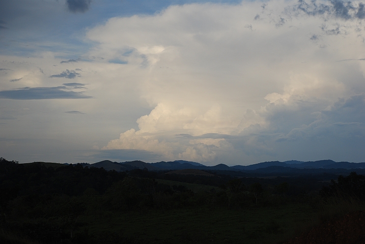 Gewitterstimmung über dem Lopé Nationalpark