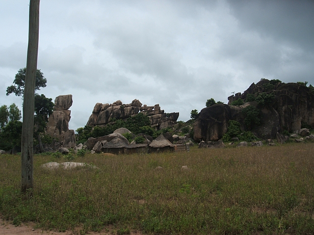 Hütten auf dem Weg nach Lagdo