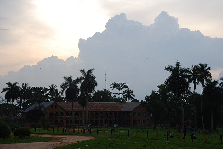 Abendstimmung in der Mission von Kisantu