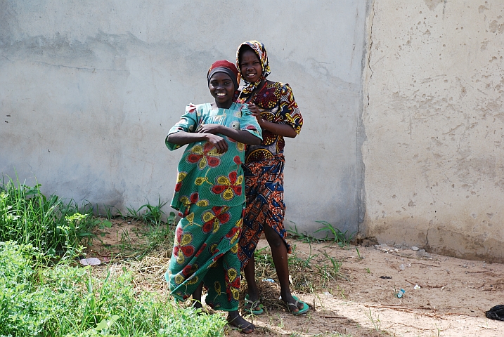 Hausa-Mädchen in der Nähe von Maiduguri