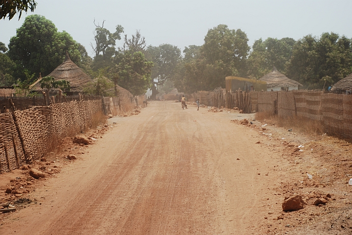 Baustellenumfahrung durch die Seitensträsschen