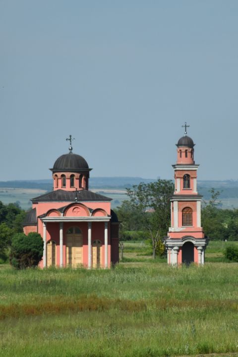 Orthodoxe Kirche gleich nach der kroatisch-serbischen Grenze