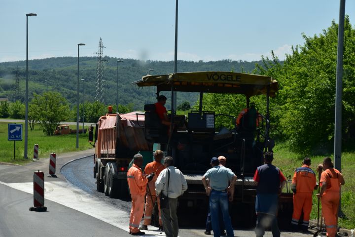 Der Autoput wird tatsächlich unterhalten