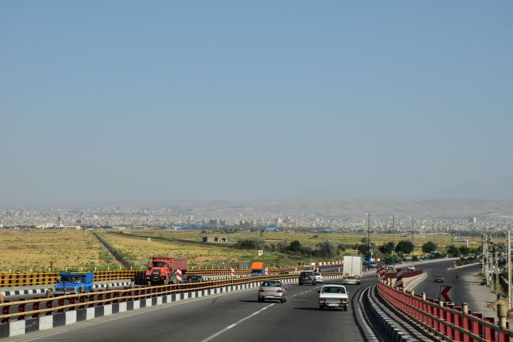 Tabriz aus der Ferne