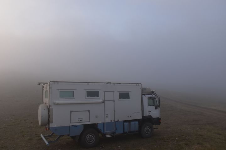 Neblig-feuchter Schlafplatz