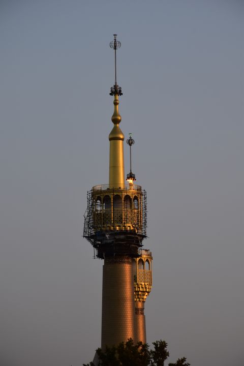 Minarette des Khomeini-Mausoleums in Teheran
