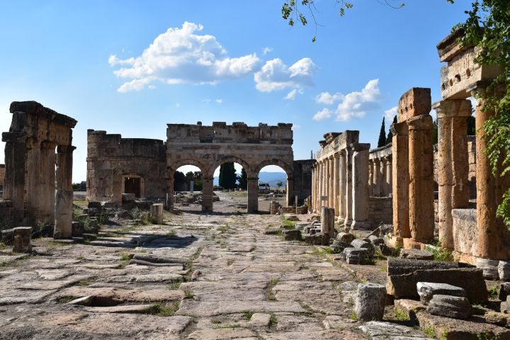 Tor des Domitian an der Frontinus Strasse
