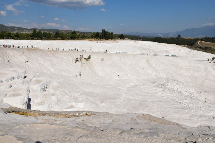 Der Sinterterrassen-Weg