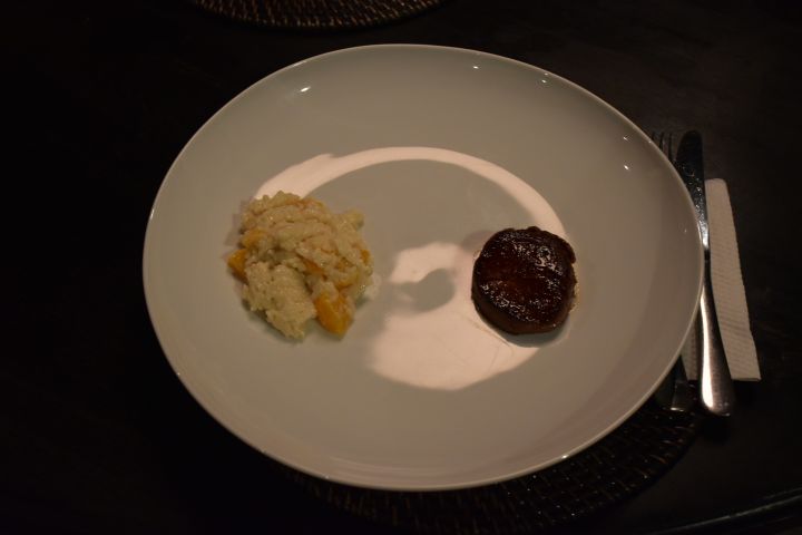 Angus Filet mit Reissalat, nach Art der Nouvelle Cuisine