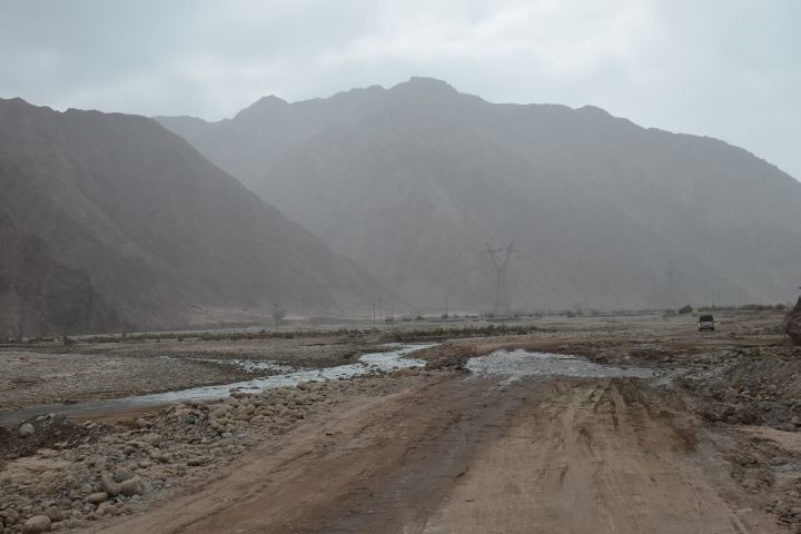 Schlechte Baustellenpiste