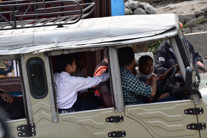 Jeep-Taxi in Tista Bazaar