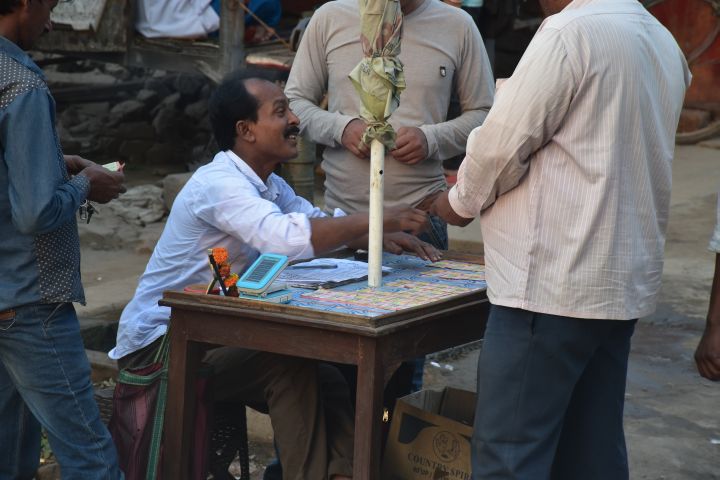 Losverkäufer in Dalkola