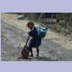 Kleine Waschfrau in der Nähe von Farakka am Ganges