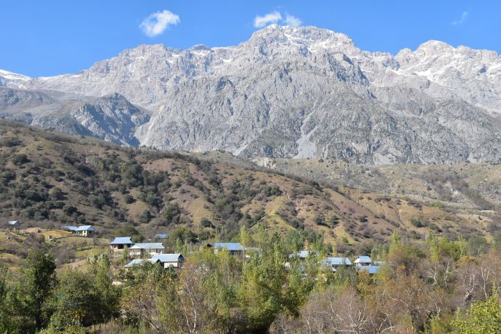 Ein Teil von Arslanbob mit Babash-Ata