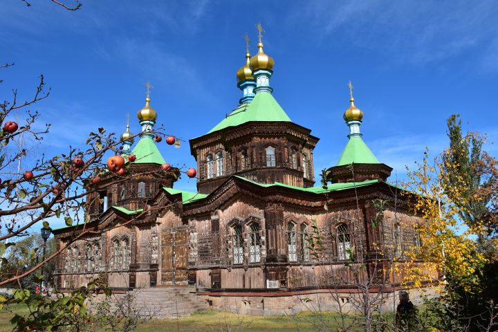 Russisch-orthodoxe Kathedrale der Heiligen Dreieinigkeit in Karakol