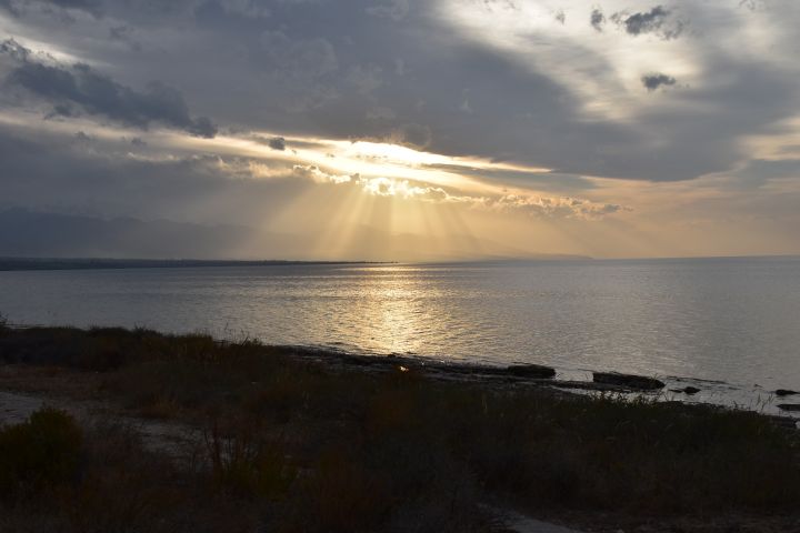 Abendstimmung am Issyk-Köl bei Akterek