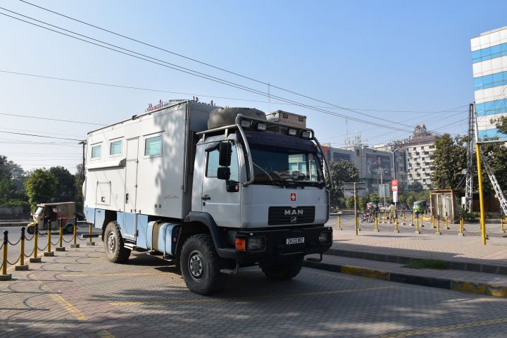 Unser Übernachtungsplatz mitten in Lahore