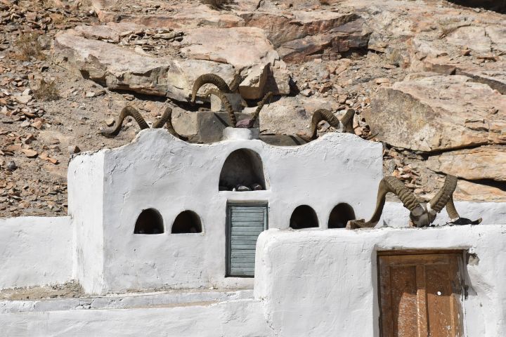 Ein “Mazar“ genannter Schrein